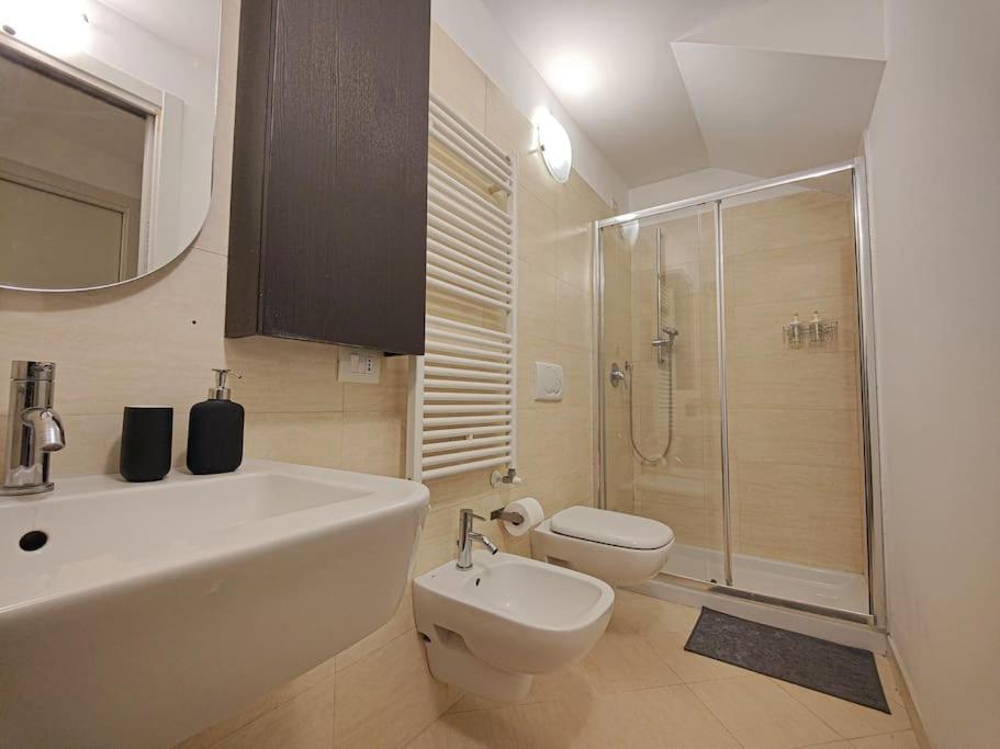 Navigli 10 Min Loft Moderno Con Area Esterna Διαμέρισμα Μιλάνο Εξωτερικό φωτογραφία