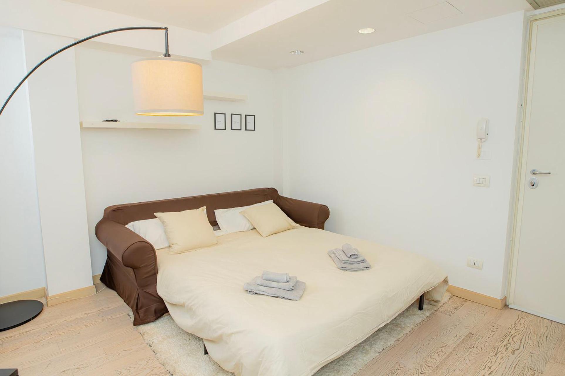 Navigli 10 Min Loft Moderno Con Area Esterna Διαμέρισμα Μιλάνο Εξωτερικό φωτογραφία